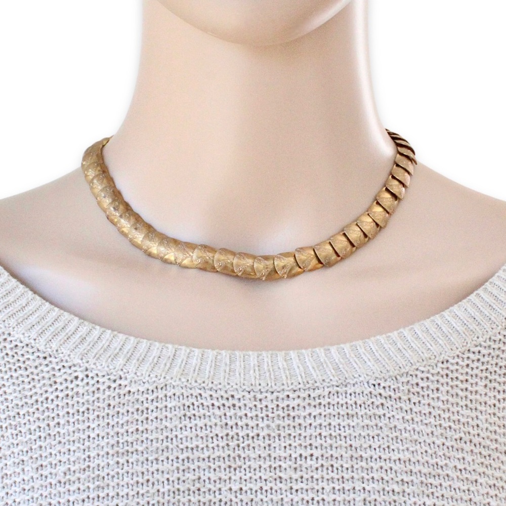 Antique Brass Collar Necklace Snake Scale Link Ornate Flourish Design Vintage